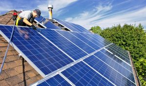 Service d'installation de photovoltaïque et tuiles photovoltaïques à Carces